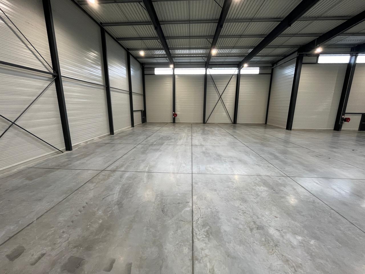 Local d'activité Nîmes 14143m² Location local d'activité Nîmes Gard OLACT2423791 6